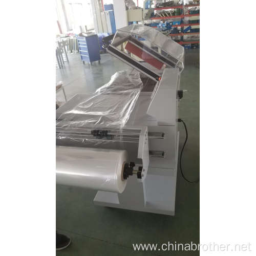 Thermo pack small shrink wrapping machine